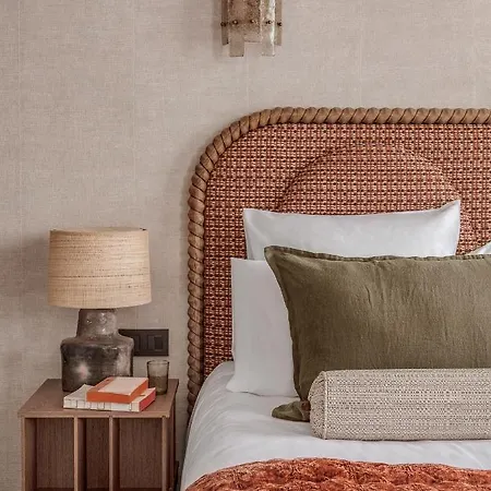 Suzie Blue ホテル 4*