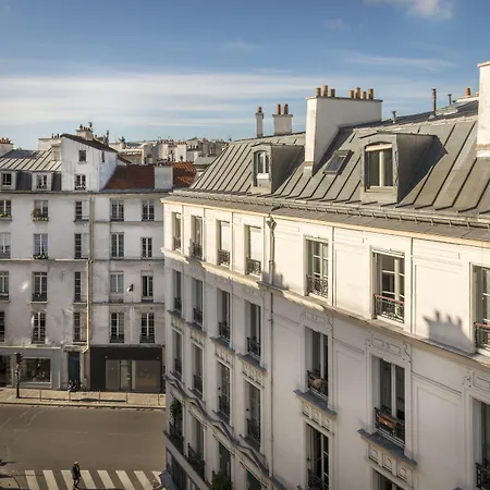 Suzie Blue ホテル 4*