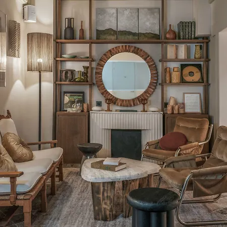 Suzie Blue ホテル パリ