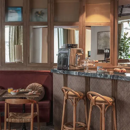 ホテル Suzie Blue 4*