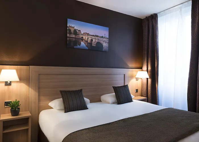 Hotel Suzie Blue